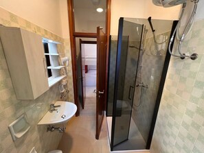 Bilocale confort Nr 1 | Bathroom | Towels