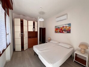 Free WiFi, bed sheets - Casa Pineta (Grosseto)