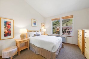 2 soverom, strykejern/-brett, wi-fi (inkludert) og sengetøy