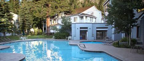 Una piscina riscaldata