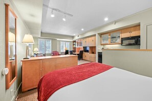 Strykjärn/strykbräda, gratis wi-fi och sängkläder