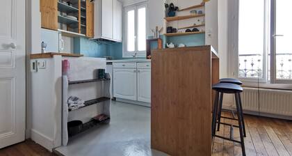 Grand duplex calme et lumineux - Ă 2 pas de Paris et Disney