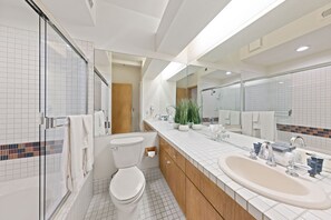Hair dryer, towels
