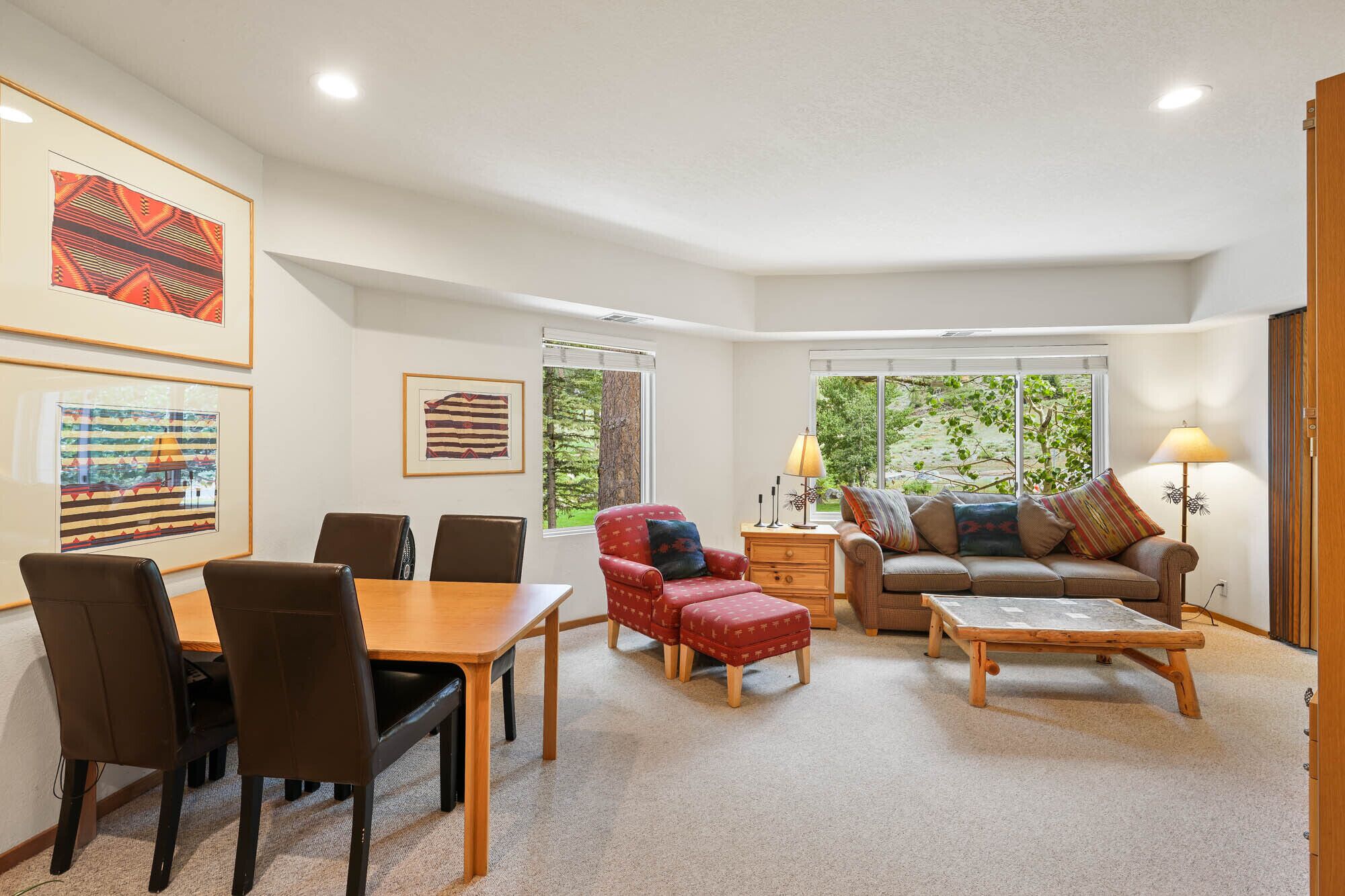 NEW LISTING!! Palisades Tahoe Lodge 1-Bedroom Ski-in/Ski-out#202