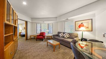 TV, DVD player, ping pong