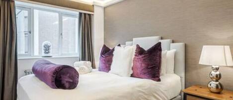 1 bedroom, iron/ironing board, travel cot, free WiFi