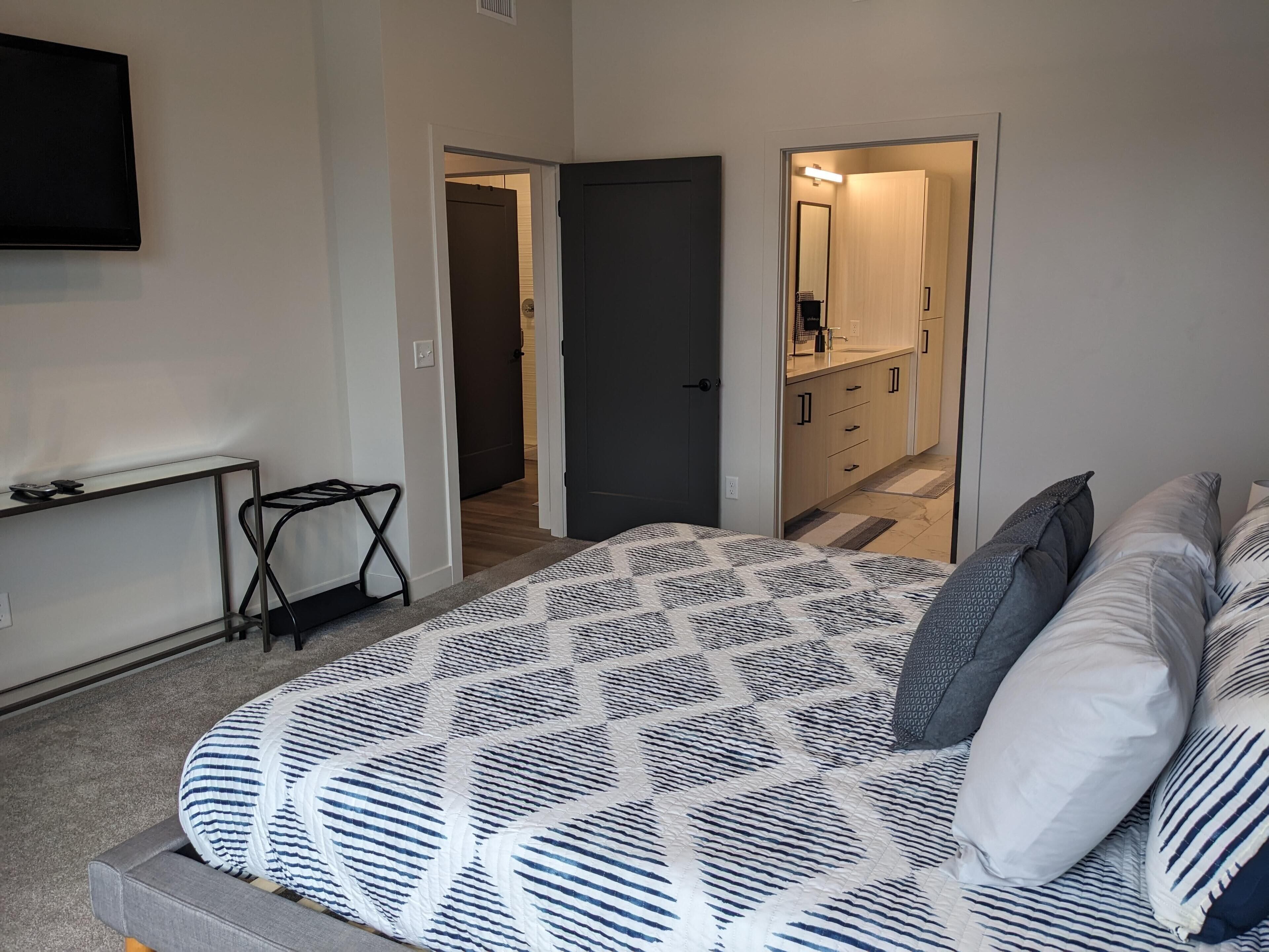 Luxury Condo 