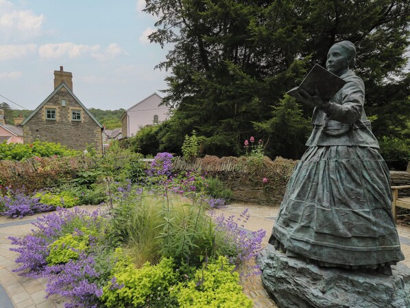 Property grounds - Lower Vestry (Llandysul)