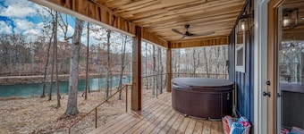 The Away Place-hot tub & fireplace on the lake