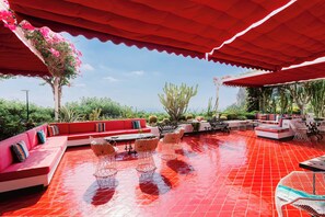 Outdoor dining - Villa Celeste by Elite Villas (Capri)