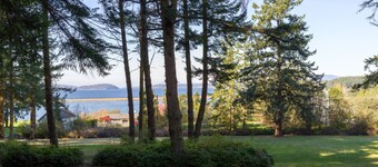 Lopez Island, Pebbles on Bayshore #308