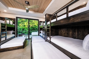 7 chambres, lit parapluie, Wi-Fi, draps fournis