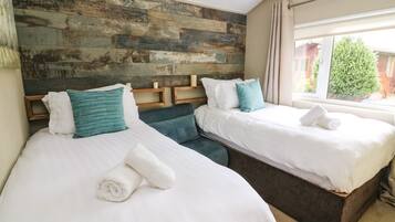 2 habitaciones, decoración personalizada y muebles diferentes
