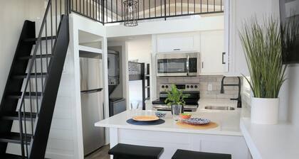 Waterfront Cottage #2 at Bayfront Resort. Gorgeous view of of Sandusky Bay.