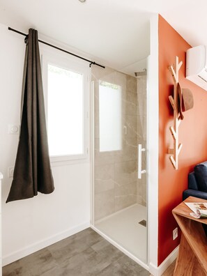 Cottage | Bathroom - Slow Village Séveilles (Coux-et-Bigaroque-Mouzens)