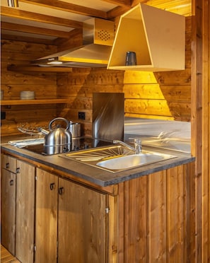 Premium Cottage | Private kitchen