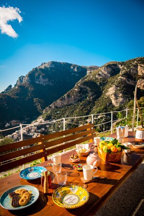 BBQ/picnic area - YourHome - Casa Barba Positano (Positano)