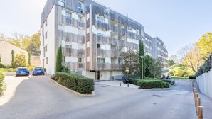 Uklassifisert bilde, 4 av 13, knapp