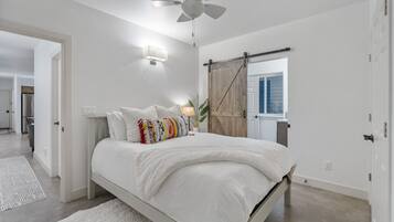 2 bedrooms, iron/ironing board, travel crib, free WiFi