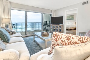 TV, DVD player - Beach House 604C - Gulf Front Resort! (Miramar Beach)