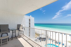 Property grounds - Beach House 604C - Gulf Front Resort! (Miramar Beach)
