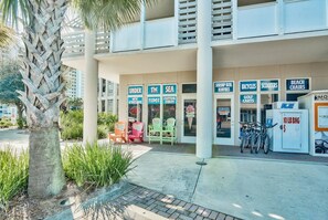 Exterior - Playa Bonita 30A Seagrove Beach, 100 Steps to snow white sand! (Santa Rosa Beach)