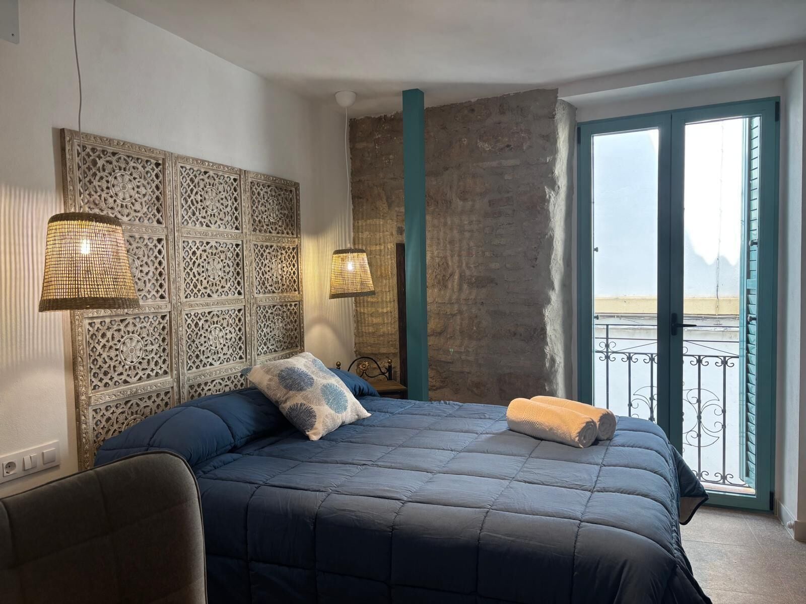 Estudio estándar 4 | Premium bedding, down comforters, Select Comfort beds, soundproofing