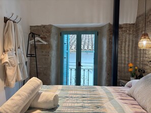 Deluxe Estudio 8 | Literie de qualité, couette en duvet, lit avec matelas Select Comfort