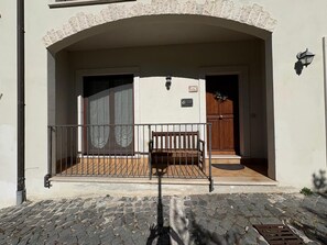 Exterior detail - Grazioso monolocale nel borgo dei cervi (Villetta Barrea)