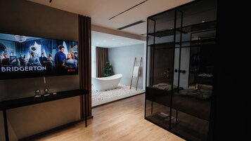 奢华双人房, 1 张特大床 | 办公桌、免费 WiFi