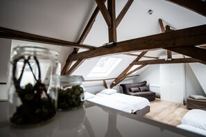 Superior Double Room | Soundproofing, free WiFi - Maison de la Paix (Poperinge)