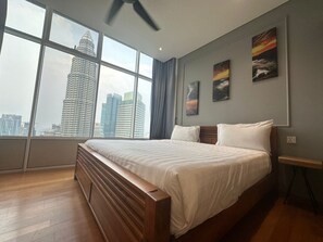 3 soverom, strykejern/-brett, wi-fi og sengetøy