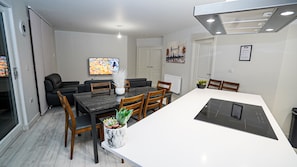 Luxury Apartment | In-room dining - Penthouses in Slough (Slough)