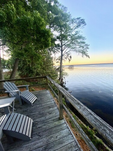 Stay 4 Nights Pay 3 Now–May 31, 2026! Excludes Holidays! Smooth Sailing 2 Bed