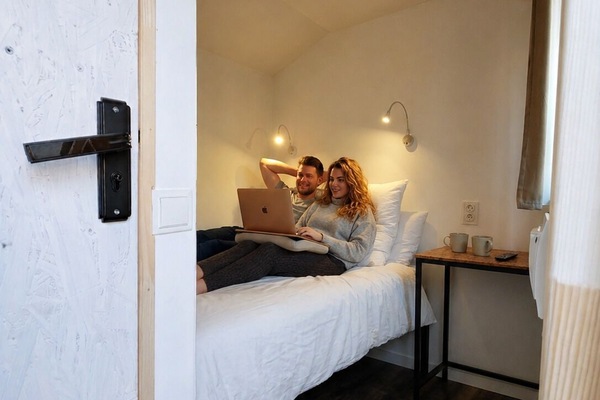 Basic Cabin, 1 Queen Bed, Non Smoking, Private Bathroom (1) | Desk, laptop workspace, blackout drapes, soundproofing