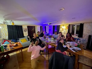 Dining room - The Friends Hostel & Sauna (Kutaisi)