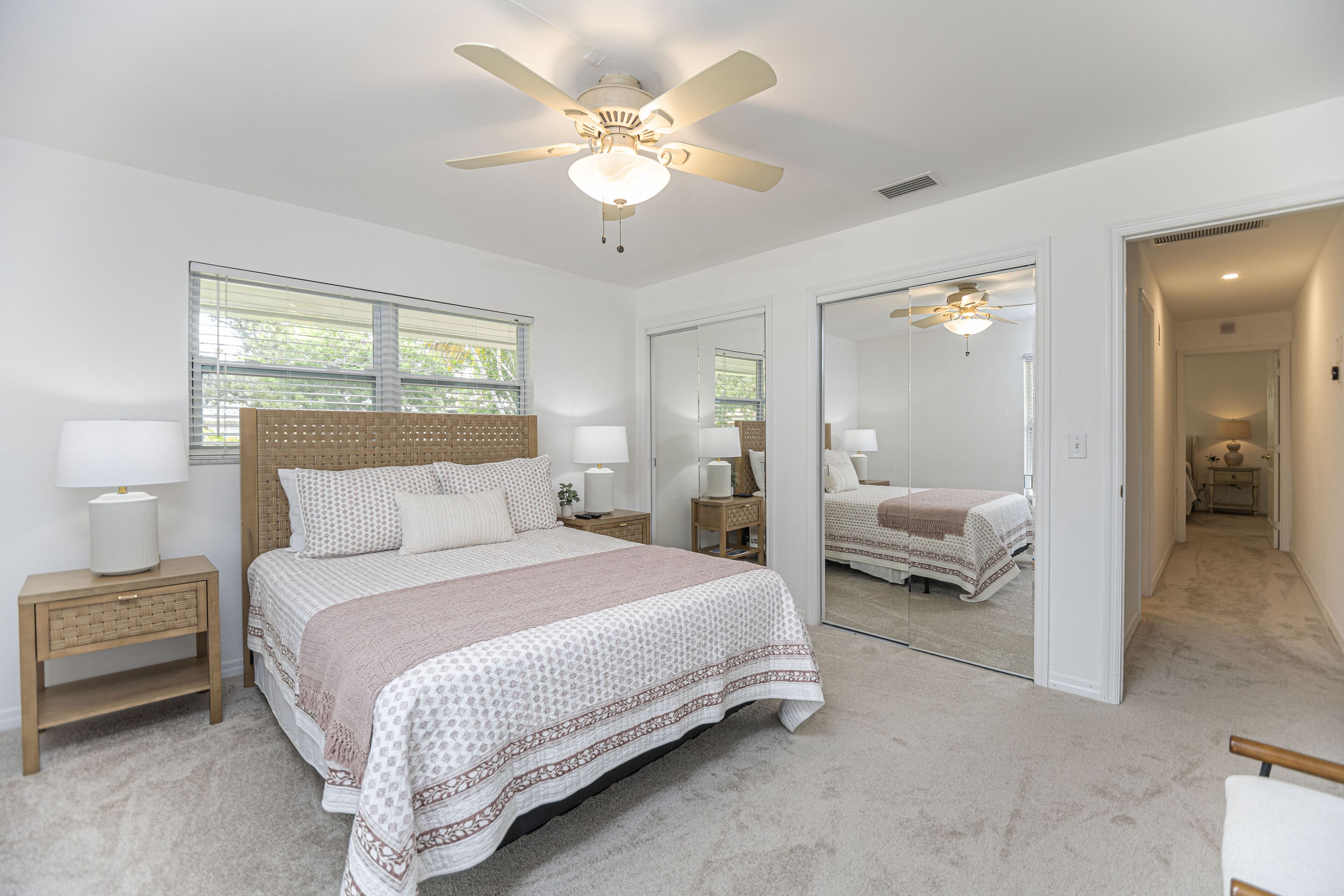 3 soverom, strykejern/-brett, wi-fi (inkludert) og sengetøy