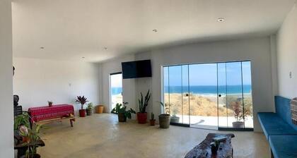 Deluxe Double Room with Balcony and Sea View 2