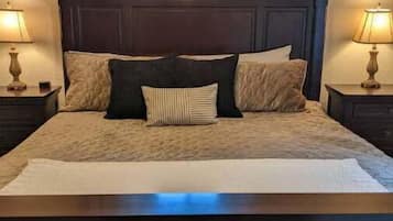 2 bedrooms, desk, iron/ironing board, free WiFi
