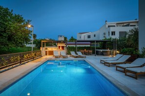 Piscina all'aperto