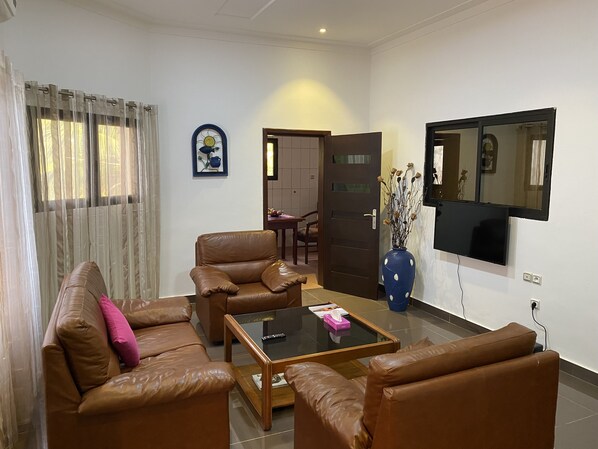 Smart TV - Cozyapartment (Cotonou)