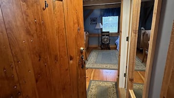 1 habitación, tabla de planchar con plancha y wifi