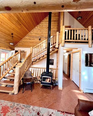 Interior - Kemosabe Reunion Getaway | Hot Tub, Sauna, Nature (Bannock County)