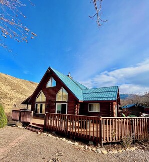 Exterior - Kemosabe Reunion Getaway | Hot Tub, Sauna, Nature (Bannock County)