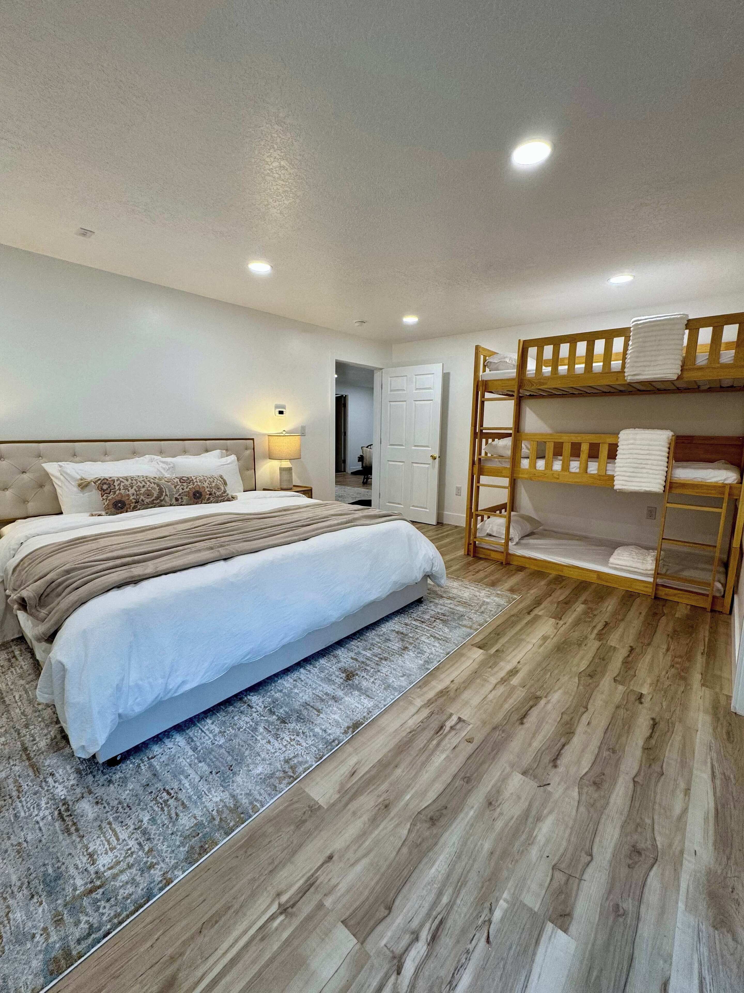 5 habitaciones, wifi y ropa de cama 