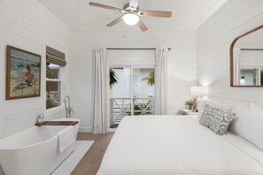 2 Schlafzimmer, Schreibtisch, Bügeleisen/Bügelbrett, WLAN