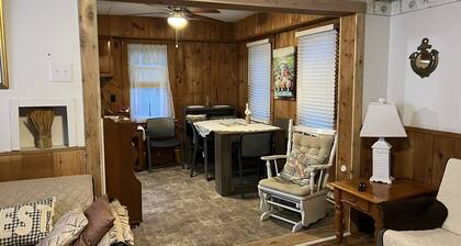 Oldest Town of Cape Cod In The Historic District