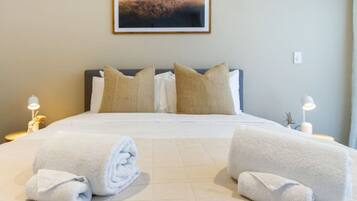 2 bedrooms, iron/ironing board, travel crib, free WiFi