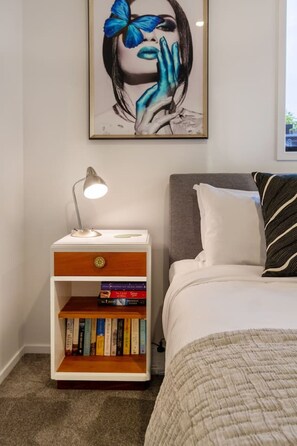 1 bedroom, desk, iron/ironing board, free WiFi