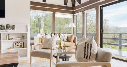 Malvasia by Avantstay Luxe Wine Country Retreat